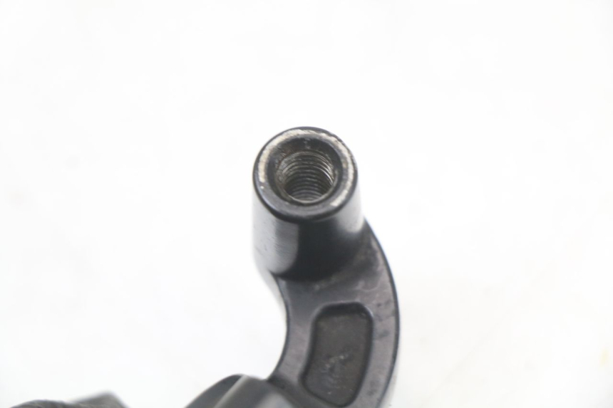 photo de LEFT BRAKE LEVER MOUNT KYMCO K-PW K-PIPE 50 (2012 - 2017) - Zoom on usage condition