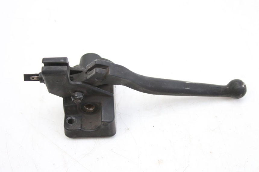 photo de LEFT BRAKE LEVER PEUGEOT KISBEE 4T 50 (2018 - 2022) - Zoom on usage condition