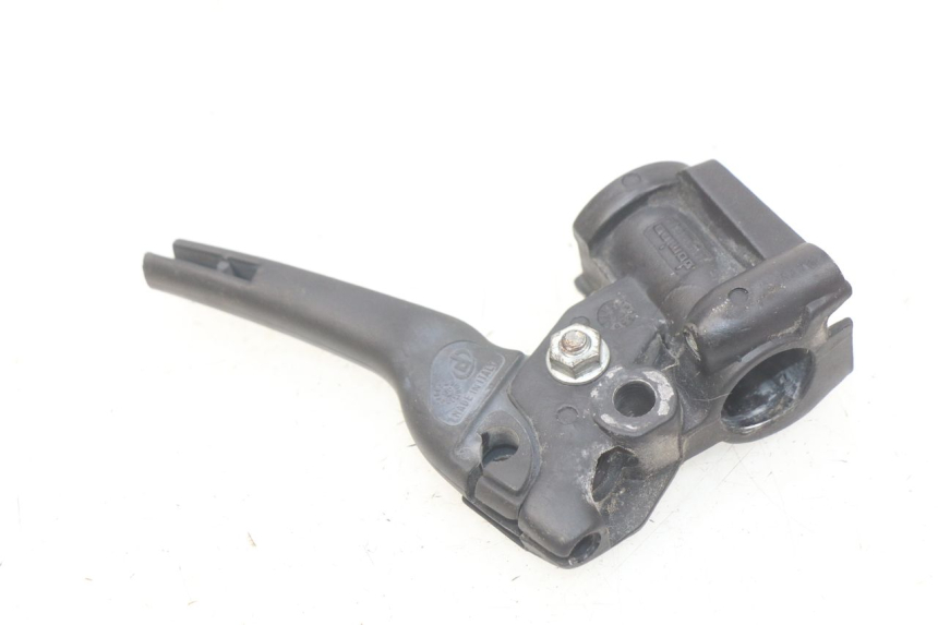 photo de LEFT BRAKE LEVER PEUGEOT LUDIX 50 (2005 - 2007) - Zoom on usage condition