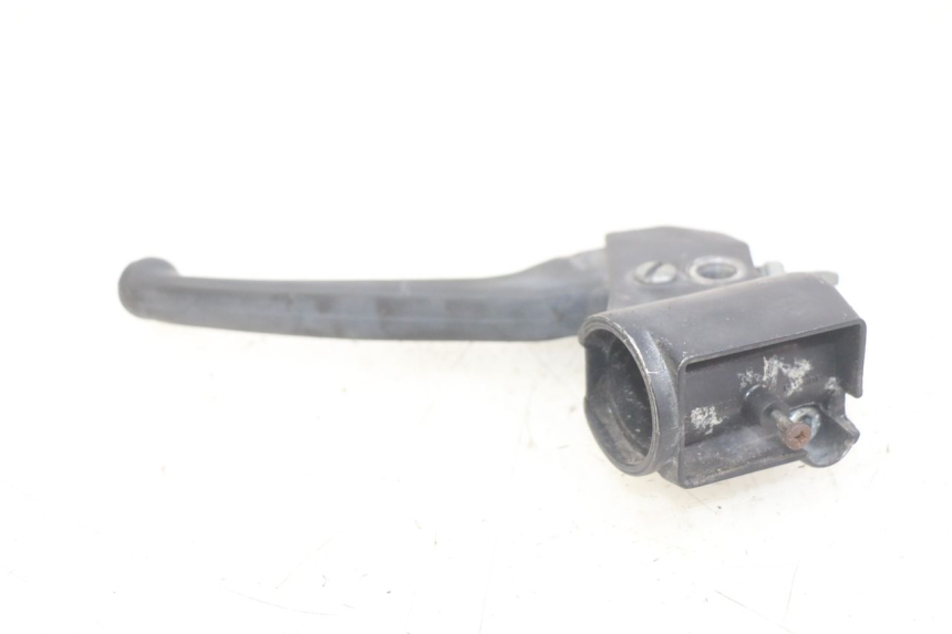photo de LEFT BRAKE LEVER PEUGEOT LUDIX 50 (2005 - 2007) - Zoom on usage condition