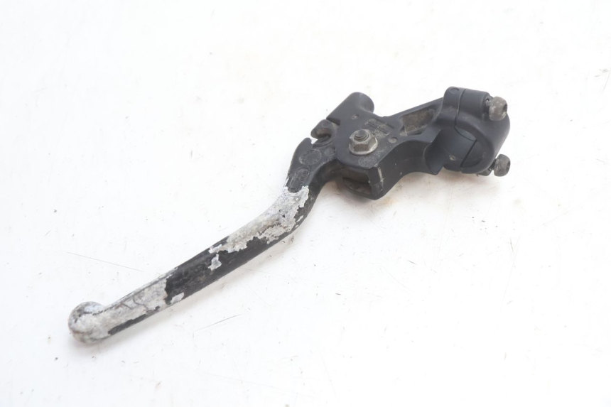 photo de LEFT BRAKE LEVER MOUNT PEUGEOT LUDIX ONE 50 (2004 - 2013) - Alternative perspective