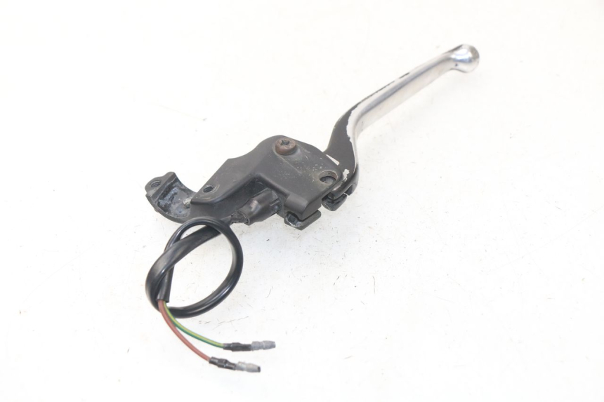photo de LEFT BRAKE LEVER YAMAHA NEOS NEO'S 4T 50 (2008 - 2016) - Zoom on usage condition