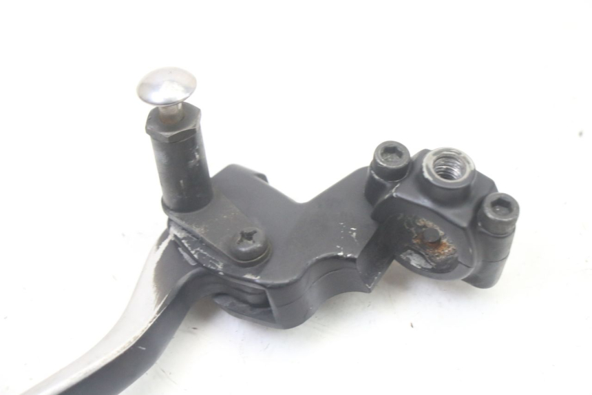 photo de LEFT BRAKE LEVER MOUNT MBK OVETTO 4T 50 (2008 - 2016) - Technical close-up