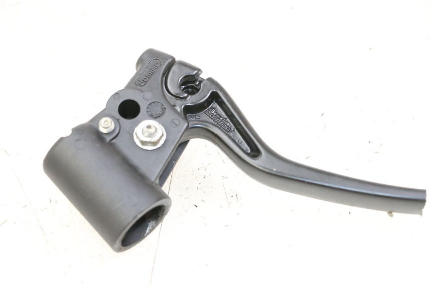 photo de LEFT BRAKE LEVER MOUNT GILERA RUNNER LC 50 (1997 - 1998) - Component detail
