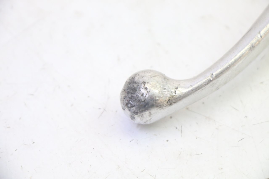 photo de LEFT BRAKE LEVER MOUNT JM MOTORS SANTANA EVO 50 (2024 - 2026) - Zoom on usage condition