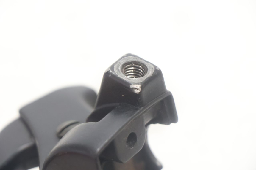 photo de LEFT BRAKE LEVER MOUNT YAMAHA SLIDER 50 (1999 - 2004) - Product overview