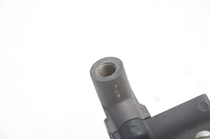 photo de LEFT BRAKE LEVER MOUNT GILERA STALKER 50 (2004 - 2014) - Zoom on usage condition