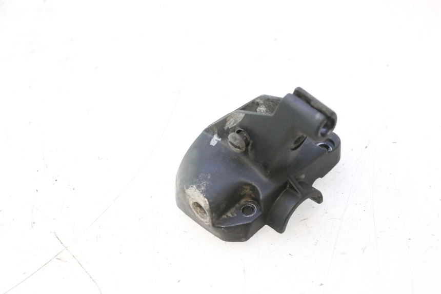 photo de LEFT BRAKE LEVER MOUNT PEUGEOT TREKKER 50 (1995 - 2004) - Zoom on usage condition