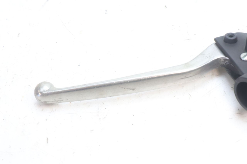 photo de LEFT BRAKE LEVER MOUNT PIAGGIO VESPA S 2T 50 (2007 - 2014) - Component detail