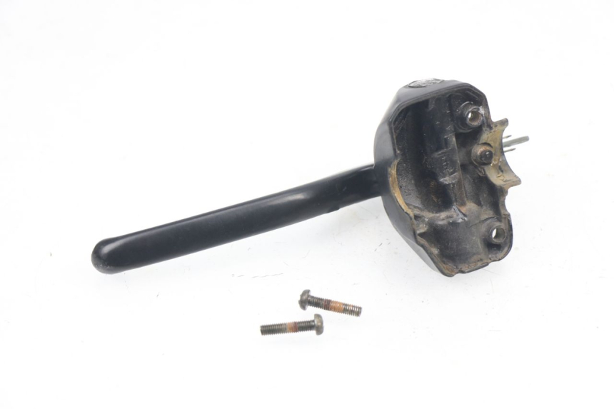 photo de LEFT BRAKE LEVER MOUNT PEUGEOT VIVACITY 50 (2004 - 2009) - Alternative perspective