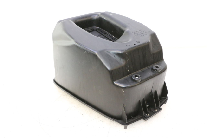 photo de SEAT STORAGE BOX KYMCO AGILITY 4T 50 (2005 - 2018) - Alternative perspective
