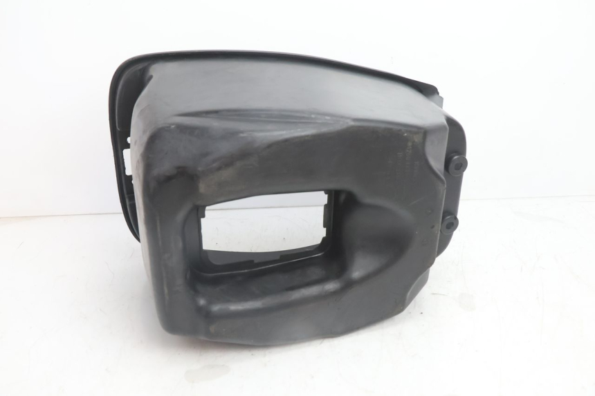photo de SEAT STORAGE BOX KYMCO AGILITY 4T 50 (2005 - 2018) - Fixing points details