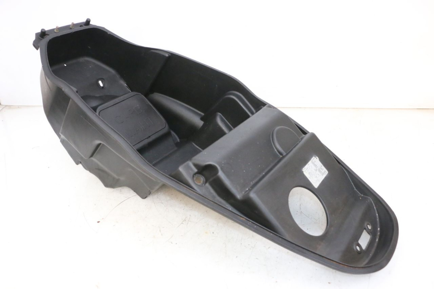 photo de UNDERSEAT STORAGE KYMCO AGILITY CITY 4T 50 (2008 - 2016) - Product overview