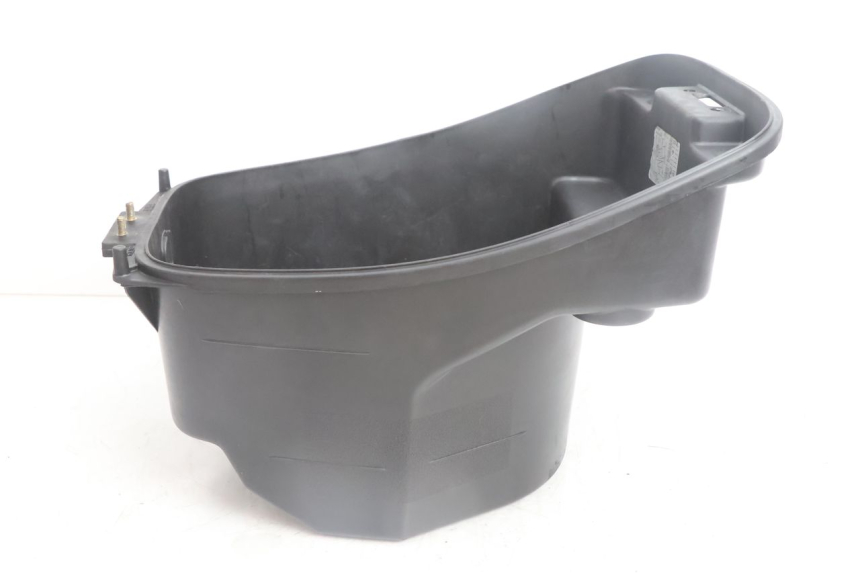 photo de UNDERSEAT STORAGE KYMCO AGILITY FR 2T 50 (2012 - 2017) - Component detail