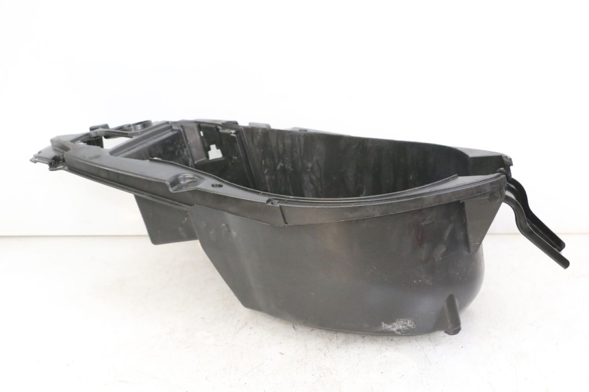 photo de UNDERSEAT STORAGE APRILIA SR MOTARD 50 (2012 - 2018) - Main view