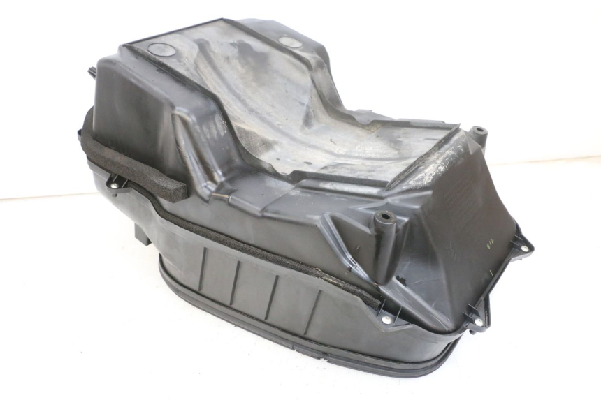 photo de SEAT BOX SUZUKI BURGMAN 650 (2013 - 2020) - Zoom on usage condition