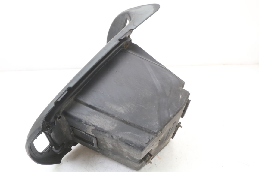 photo de SEAT STORAGE BOX BMW C1 125 (2000 - 2003) - Checked used part