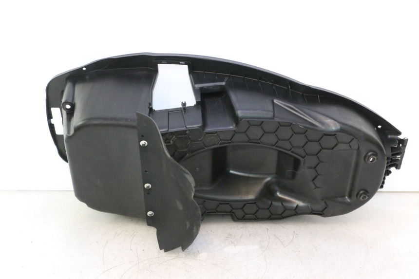 photo de SEAT STORAGE BOX PEUGEOT CITYSTAR 2T 50 (2018 - 2021) - Markings and original references