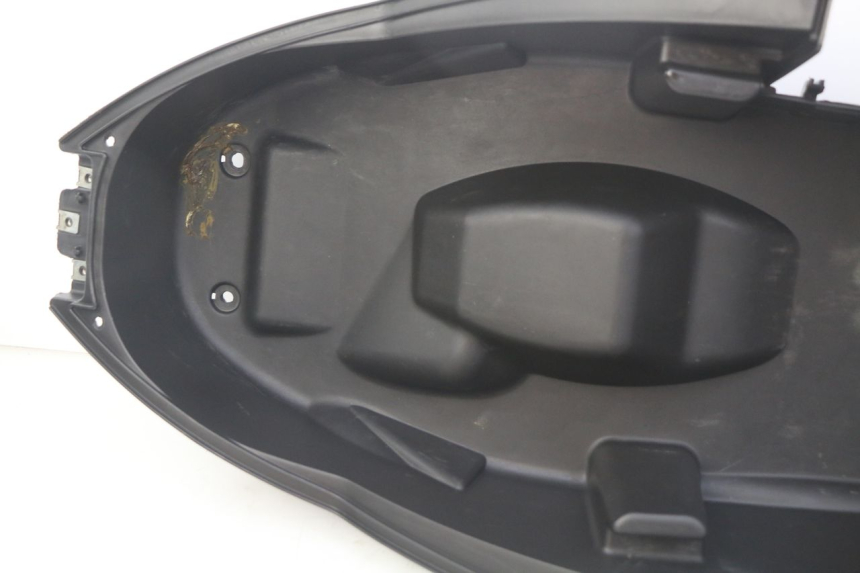 photo de SEAT STORAGE BOX PEUGEOT CITYSTAR 125 (2011 - 2017) - Markings and original references