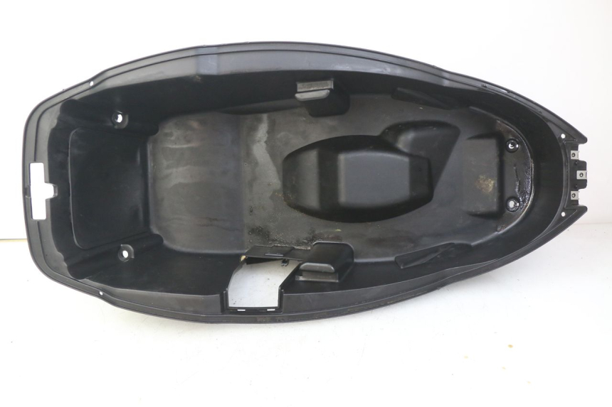 photo de UNDERSEAT STORAGE PEUGEOT CITYSTAR IE 2T 50 (2018 - 2021) - Component detail