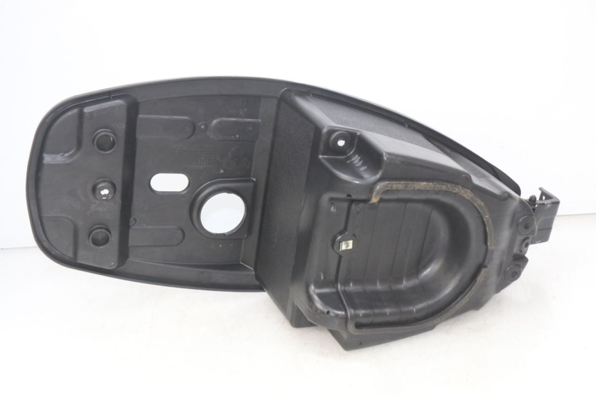 photo de SEAT STORAGE BOX RIDE CLASSIC 2T 50 (2014 - 2022) - Zoom on usage condition