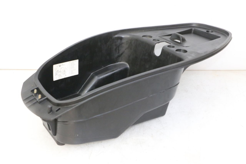 photo de UNDERSEAT STORAGE DAELIM BESBI 125 (2007 - 2008) - Product overview