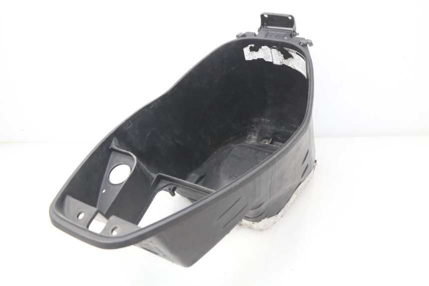 photo de UNDERSEAT STORAGE SYM DD 50 (2005 - 2011) - Zoom on usage condition