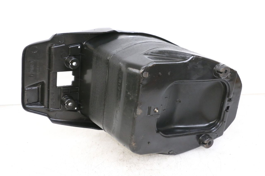 photo de SEAT STORAGE BOX LONGJIA DIGITA 4T 50 (2019 - 2022) - Zoom on usage condition