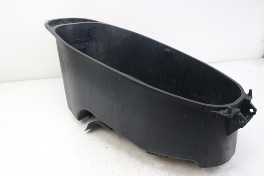 photo de SEAT STORAGE BOX YAMAHA D'ELIGHT DELIGHT 125 (2017 - 2020) - Zoom on usage condition