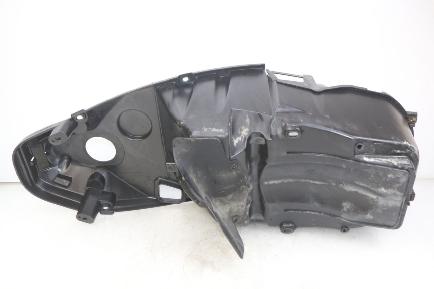 photo de SEAT STORAGE BOX PEUGEOT ELYSEO 125 (1999 - 2004) - Zoom on usage condition