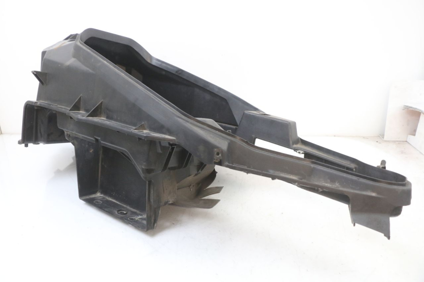 photo de SEAT STORAGE BOX HONDA FES PANTHEON 2T 125 (1998 - 2002) - Alternative perspective