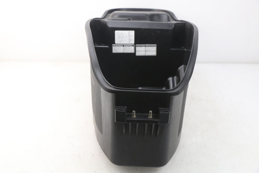 photo de UNDERSEAT STORAGE SYM FIDDLE 3 III 50 (2014 - 2020) - Alternative perspective