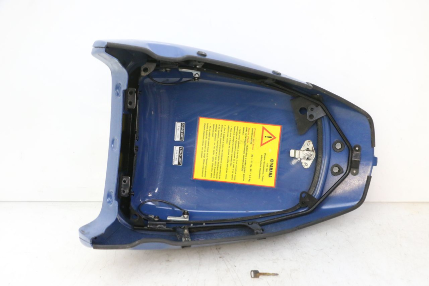 photo de SEAT STORAGE BOX YAMAHA FJR ABS 1300 (2006 - 2012) - Technical close-up