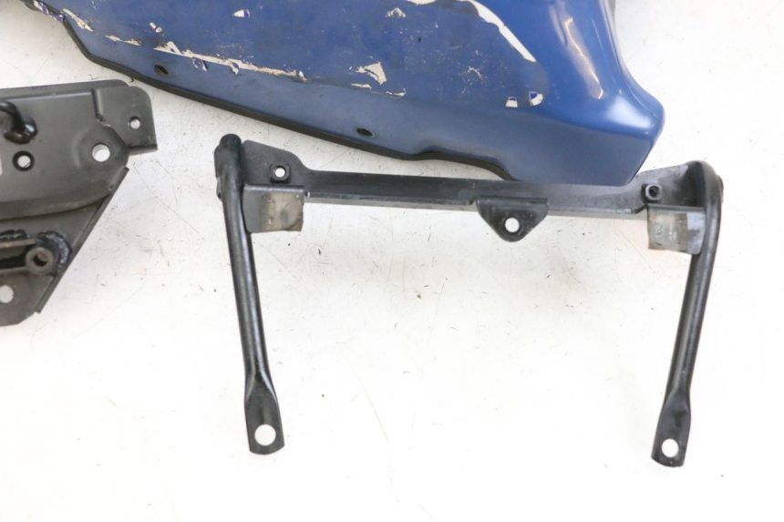 photo de SEAT STORAGE BOX YAMAHA FJR ABS 1300 (2006 - 2012) - Detailed visual inspection