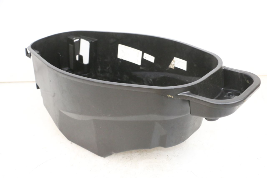 photo de UNDERSEAT STORAGE MBK FLIPPER 115 (2013 - 2017) - Technical close-up