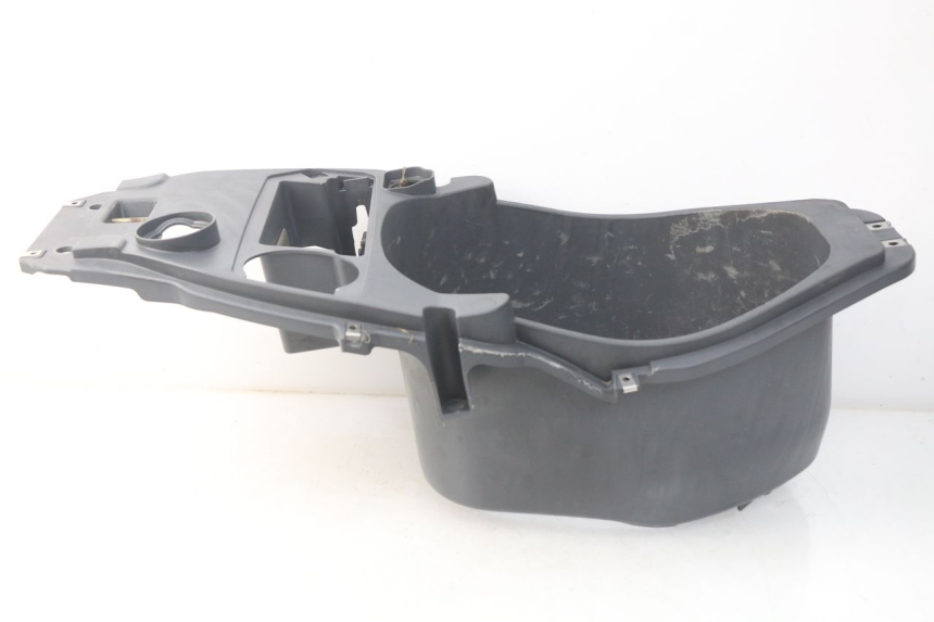 photo de UNDERSEAT STORAGE PIAGGIO FLY 2T 50 (2004 - 2017) - Main view