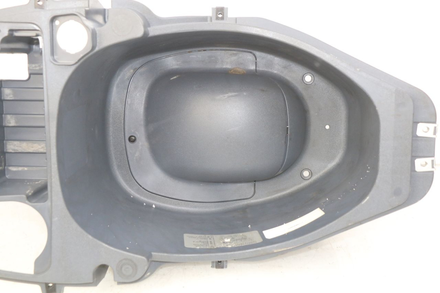 photo de SEAT STORAGE BOX PIAGGIO FLY 100 (2006 - 2010) - Product overview