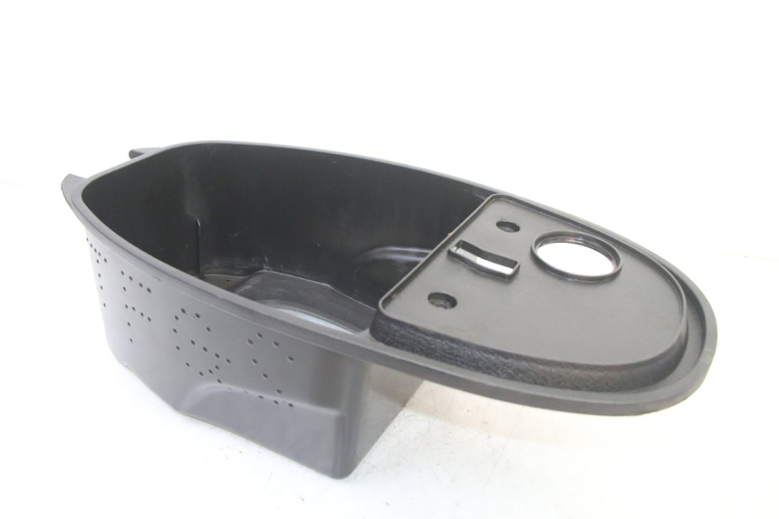 photo de SEAT BOX VENESI FLY RETRO 4T 50 (2020 - 2025) - Component detail