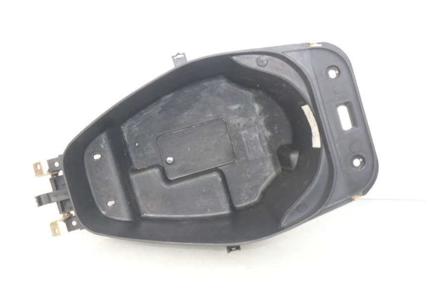 photo de UNDERSEAT STORAGE SACHS FY125T FY T 125 (2007 - 2011) - Main view