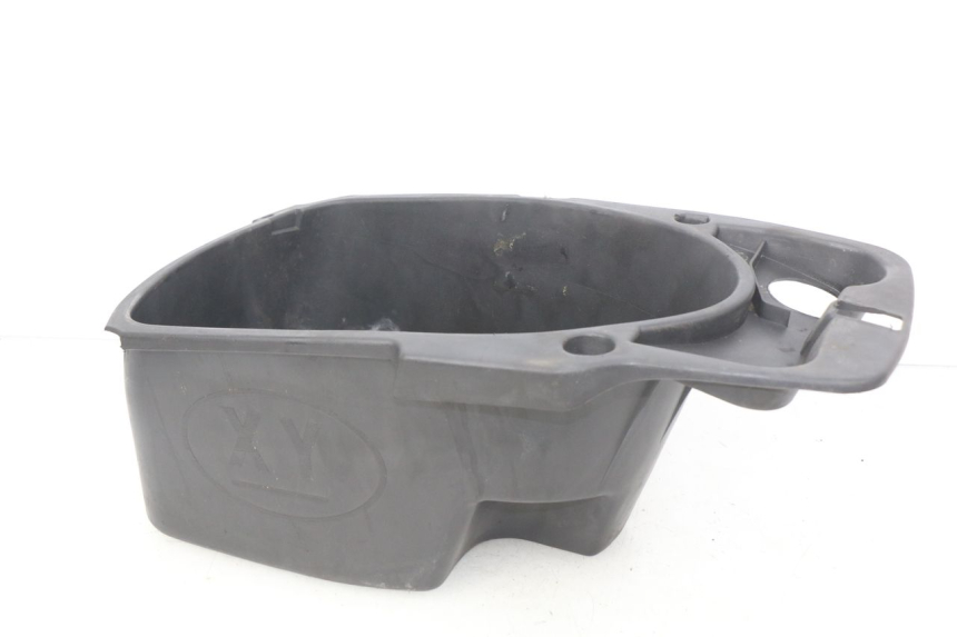 photo de UNDERSEAT STORAGE HAOTIAN HT125T-2 125 - Alternative perspective