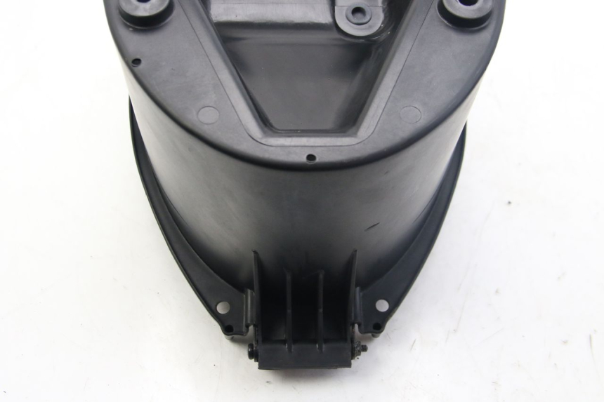 photo de SEAT STORAGE BOX SYM JET 4 4T 50 (2018 - 2021) - Surface and material condition