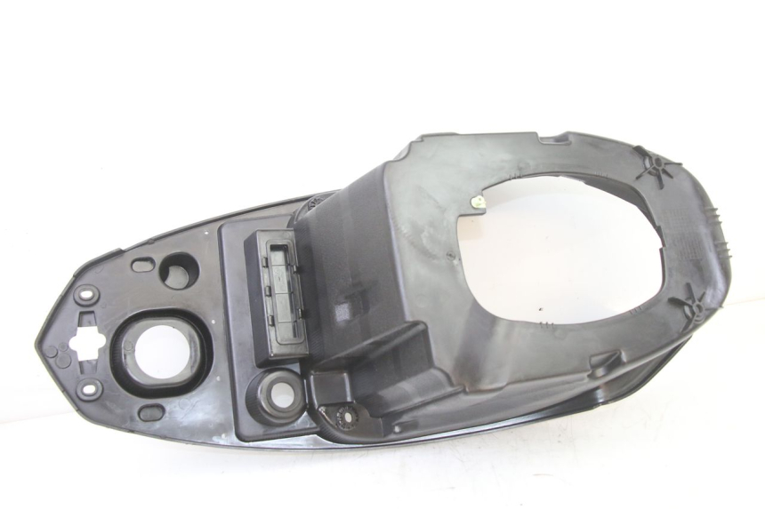 photo de SEAT TRUNK PEUGEOT KISBEE 2T 50 (2010 - 2017) - Checked used part