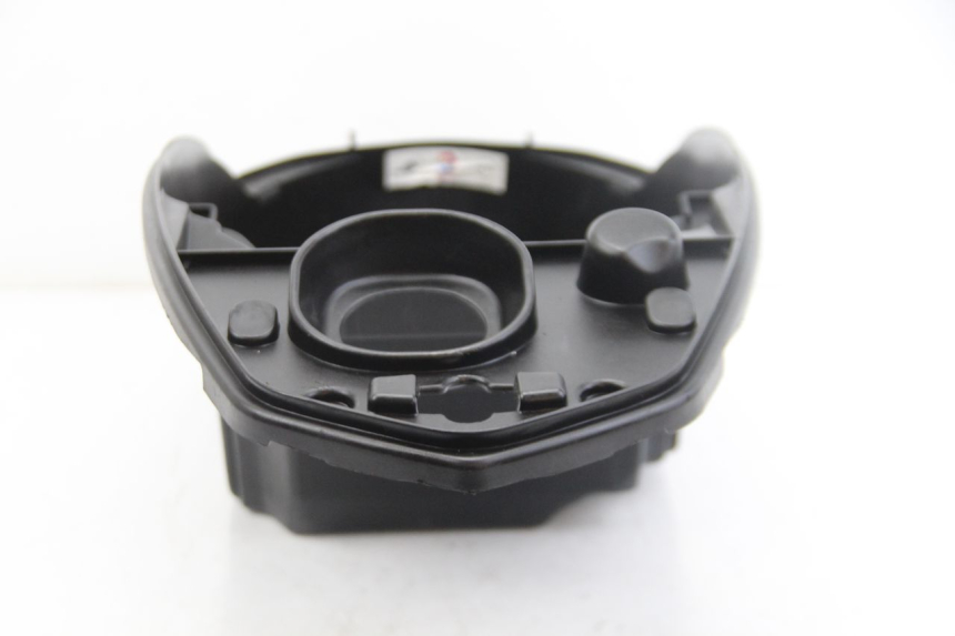 photo de SEAT STORAGE BOX PEUGEOT KISBEE 4T 50 (2018 - 2022) - Alternative perspective