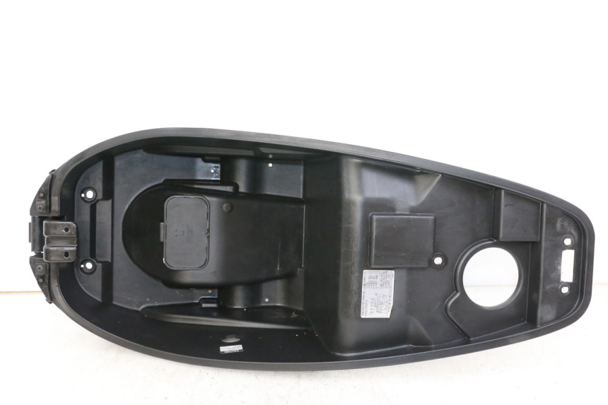 photo de UNDERSEAT STORAGE KYMCO PEOPLE S 125 (2000 - 2008) - Main view