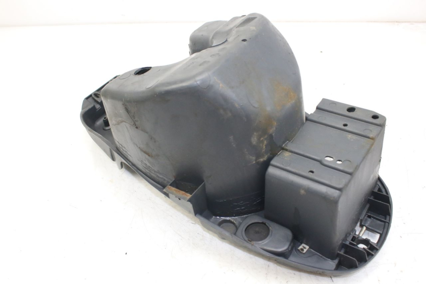 photo de SEAT STORAGE BOX PIAGGIO LIBERTY 4T 50 (2004 - 2008) - Zoom on usage condition