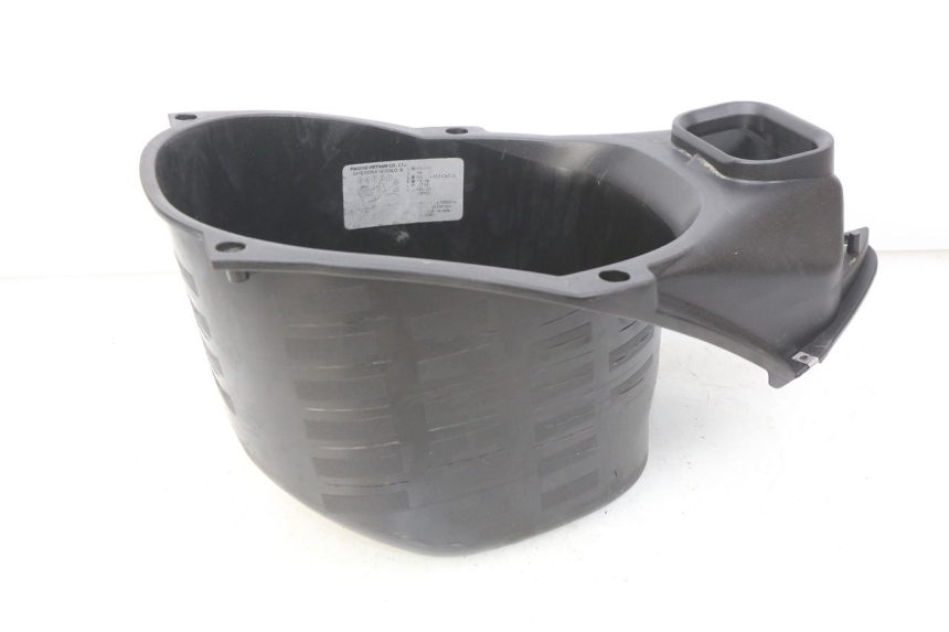 photo de SEAT STORAGE BOX PIAGGIO LIBERTY IGET S 125 (2016 - 2020) - Alternative perspective
