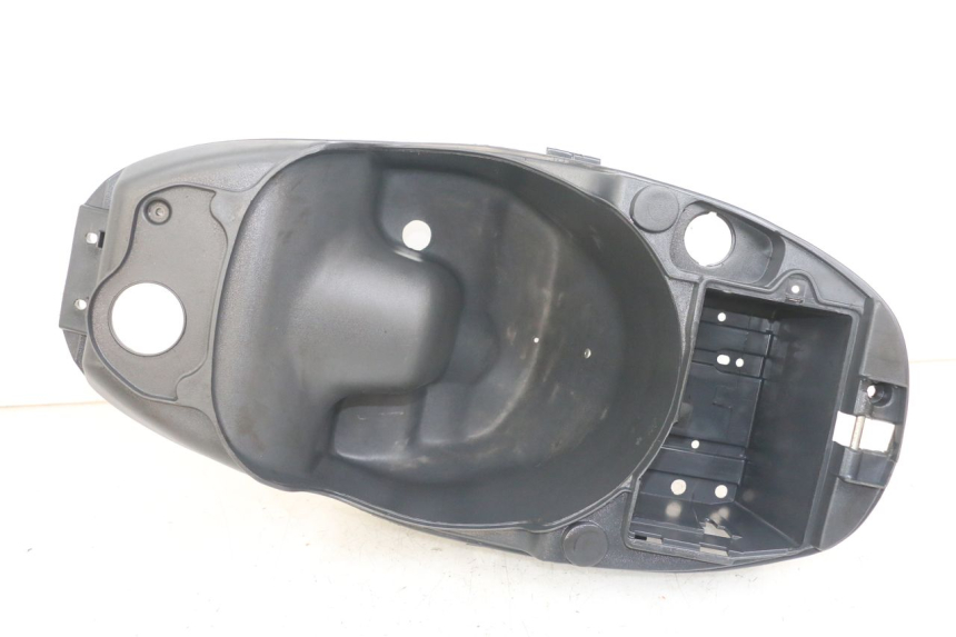photo de SEAT STORAGE BOX PIAGGIO LIBERTY 125 (2009 - 2013) - Main view