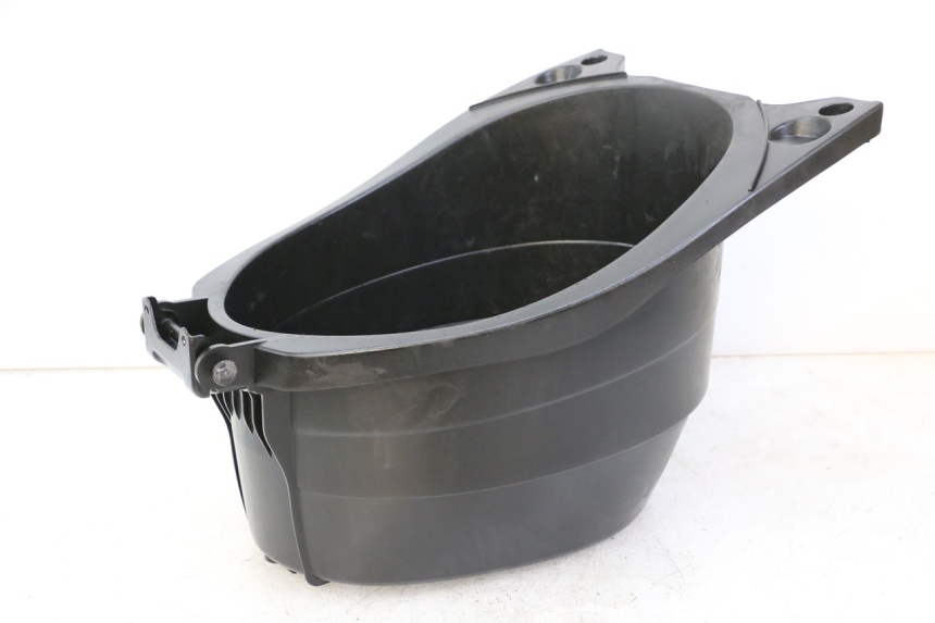 photo de UNDERSEAT STORAGE MBK OVETTO ONE 2T 50 (2013 - 2017) - Alternative perspective