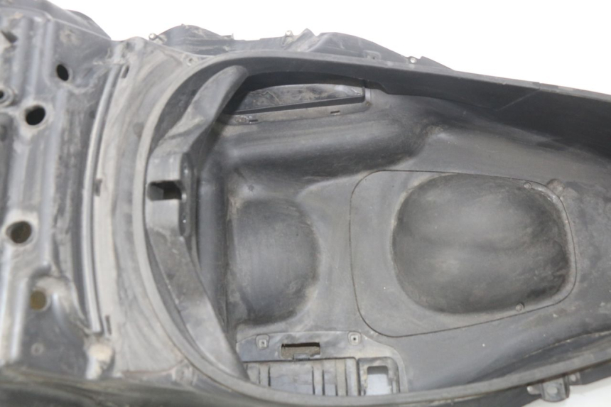 photo de SEAT STORAGE BOX PIAGGIO MP3 LT 300 (2010 - 2016) - Checked used part