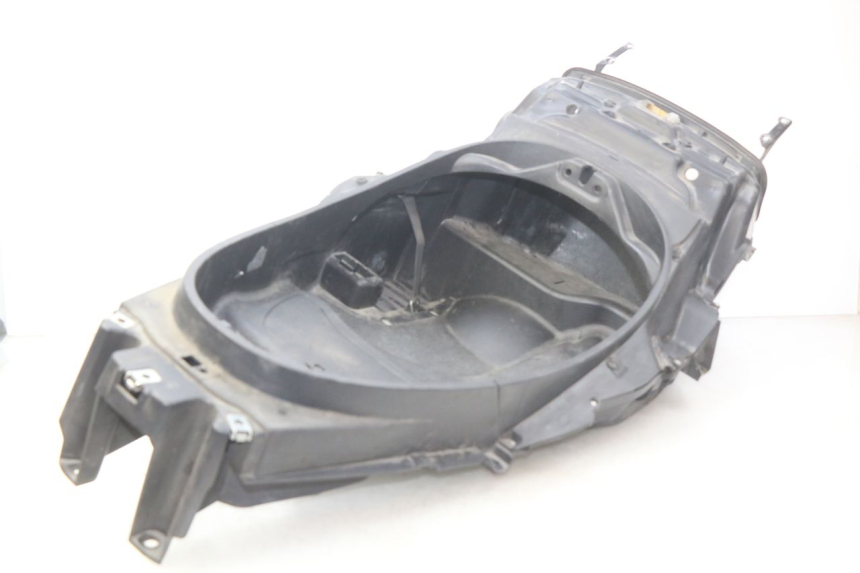 photo de SEAT STORAGE BOX PIAGGIO MP3 500 (2011 - 2015) - Product overview